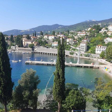 Apartmani Kadmen Ika Exteriér fotografie