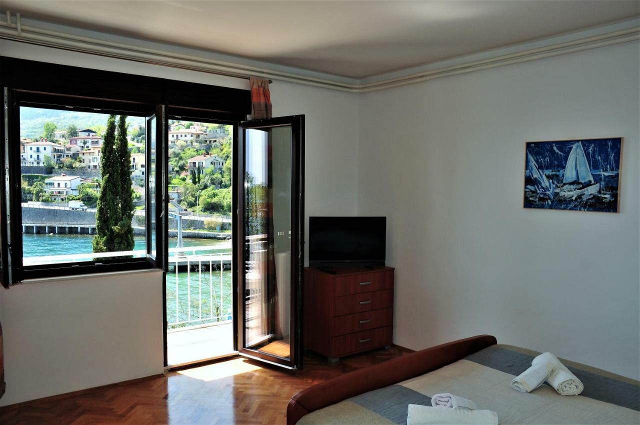 Apartmani Kadmen Ika Exteriér fotografie